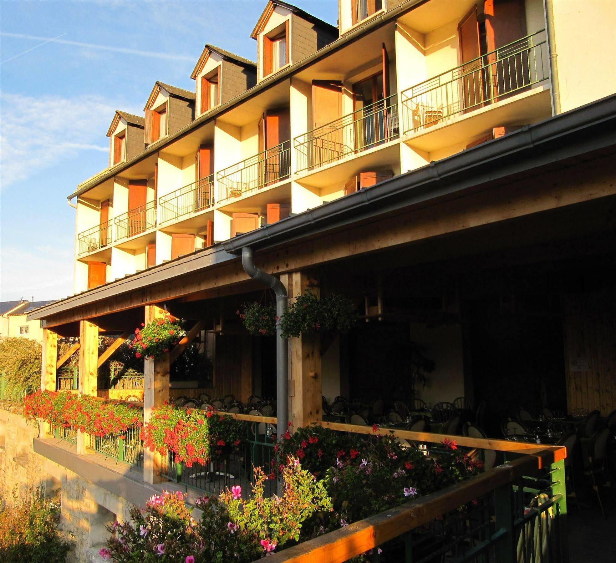 Hotel Des Rochers Marvejols Exteriör bild